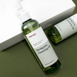 Manyo Herb Green Cleansing Oil 200ml